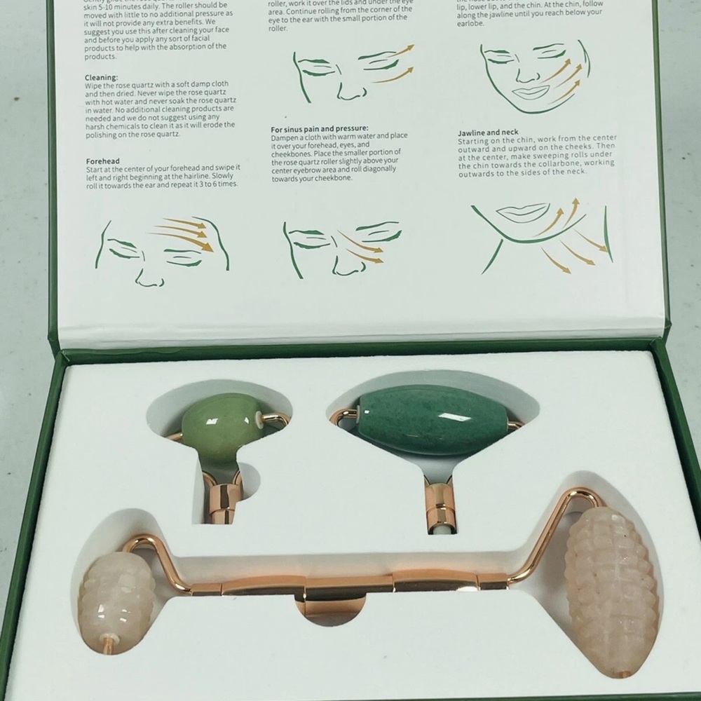 Emeraude 4 in 1 Detachable Brazilian Rose Quartz & Jade Facial Roller Set